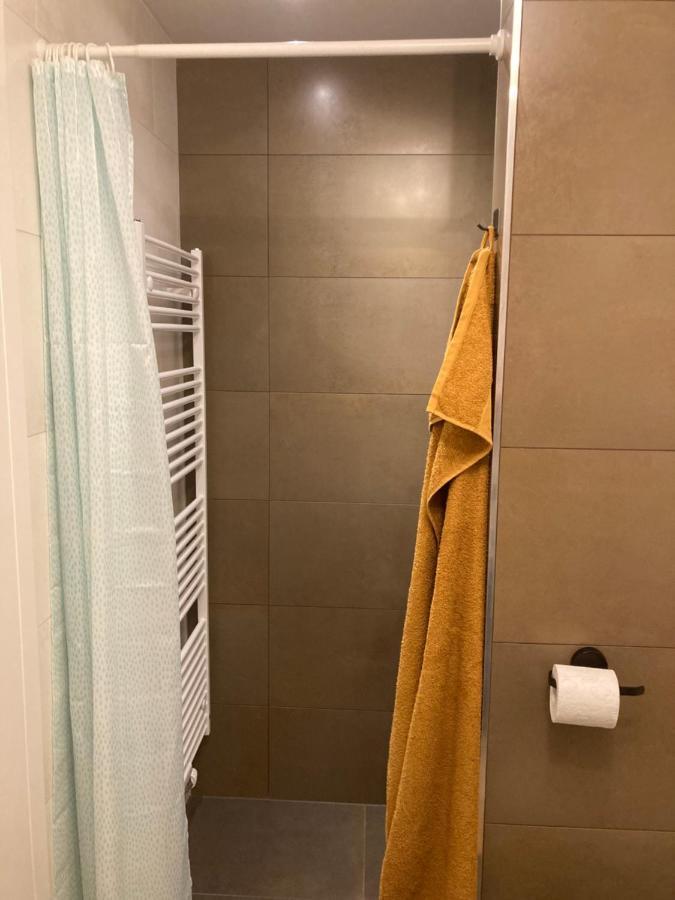 Stylovy Apartman A409 V Centre Nr, Parkovanie V Cene Нитра Екстериор снимка