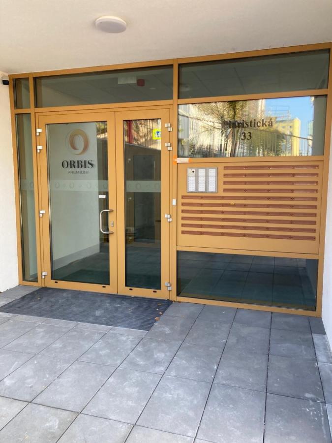 Stylovy Apartman A409 V Centre Nr, Parkovanie V Cene Нитра Екстериор снимка