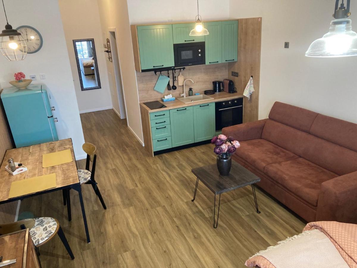 Stylovy Apartman A409 V Centre Nr, Parkovanie V Cene Нитра Екстериор снимка